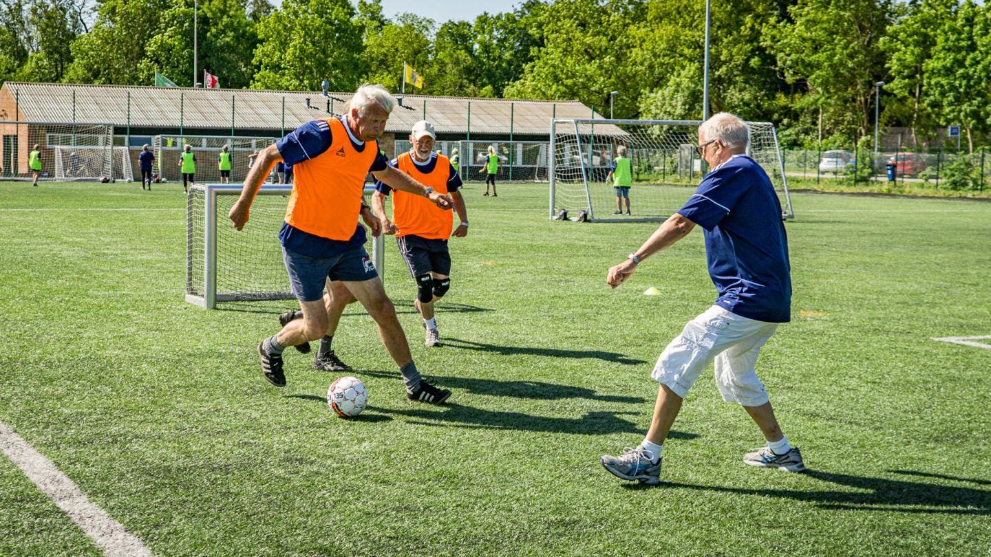 Voetbal als Medicijn De Geneeskrachtige Effecten van Beweging